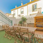 Baleal Happiness Surf House