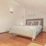 Baleal Happiness Surf House Villa *