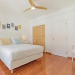 Villa Baleal Happiness Surf House Ferrel (Leiria)
