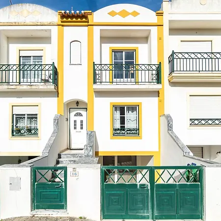 Villa Baleal Happiness Surf House Ferrel (Leiria)