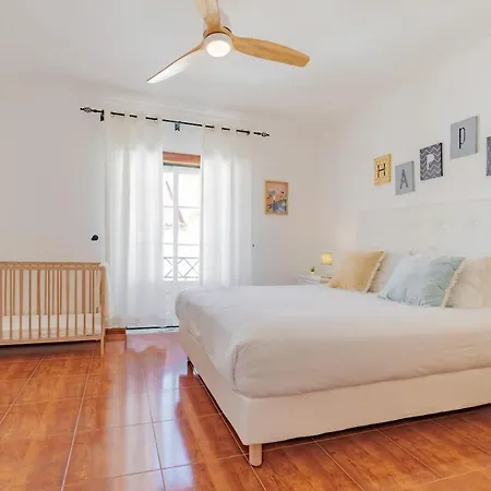Baleal Happiness Surf House Vila