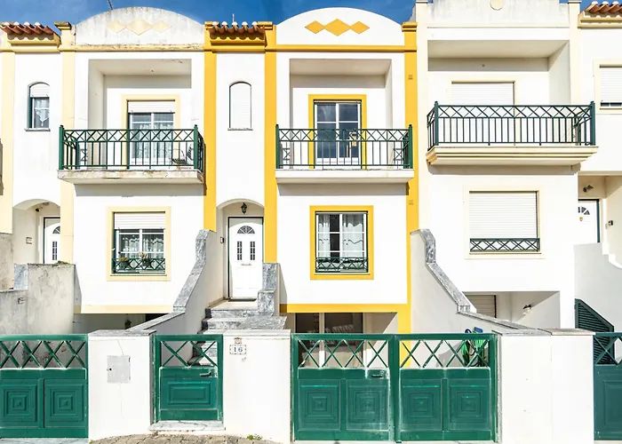 Villa Baleal Happiness Surf House Ferrel (Leiria)