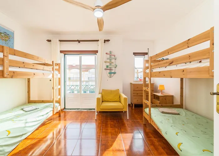 Villa Baleal Happiness Surf House