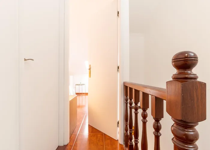 Villa Baleal Happiness Surf House *