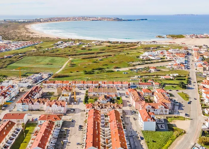 Baleal Happiness Surf House Villa Ferrel (Leiria)